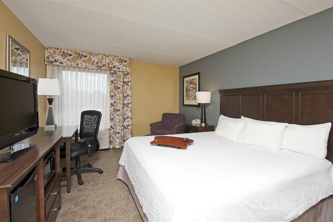 Hampton Inn Janesville Exterior foto